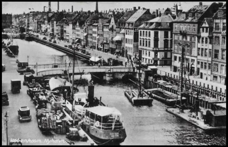 Copenhagen, Nyhavn Street